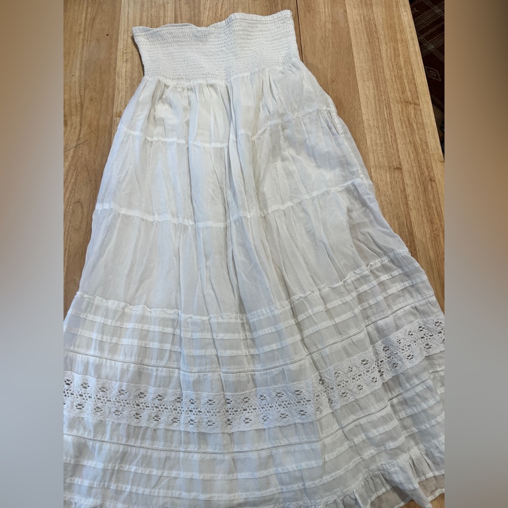 AE Smocked White Peasant Tiered Layered  Skirt L